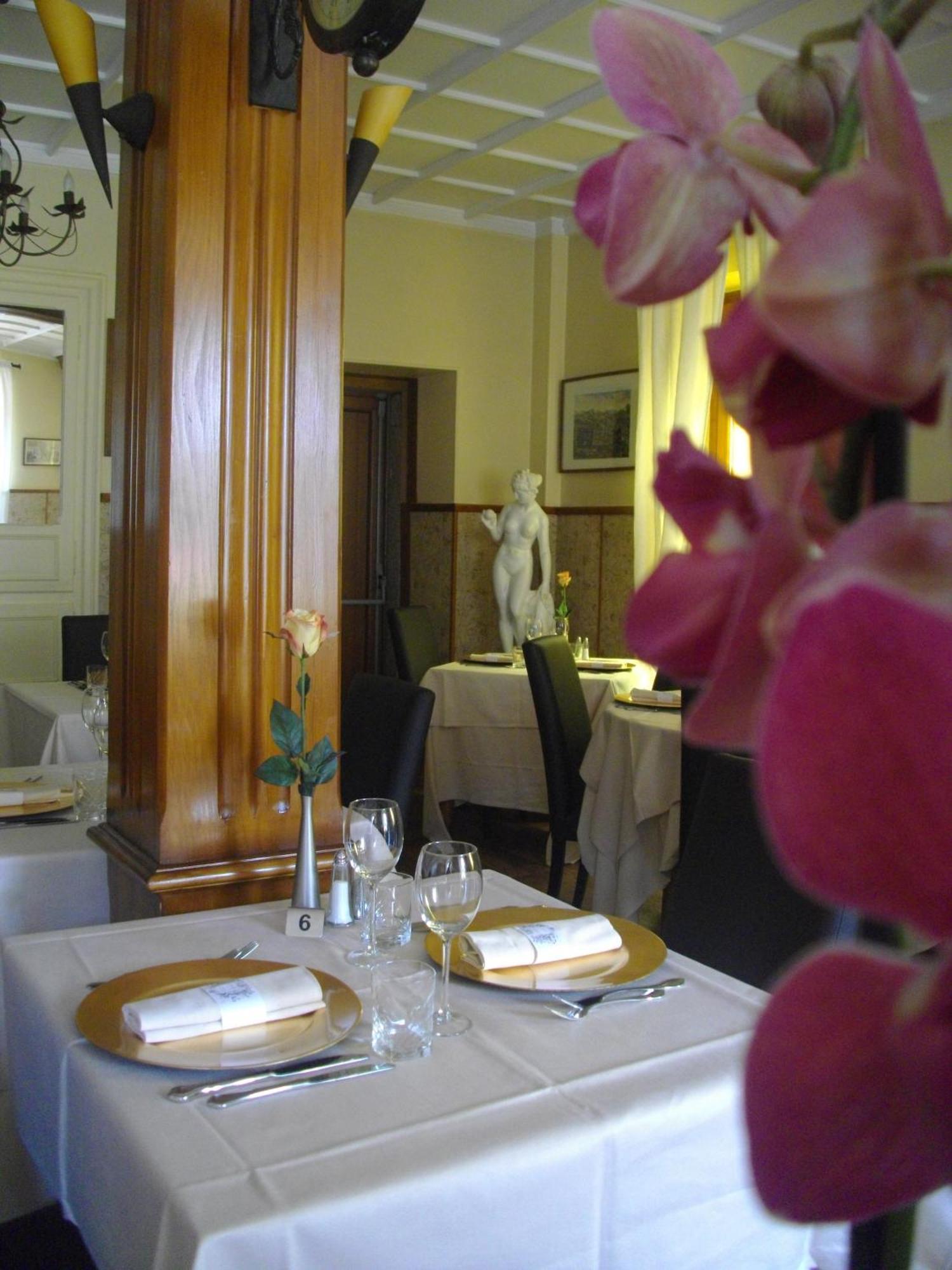 Logis Hotel Restaurant La Tete Des Faux เลอบอนน็อม ภายนอก รูปภาพ
